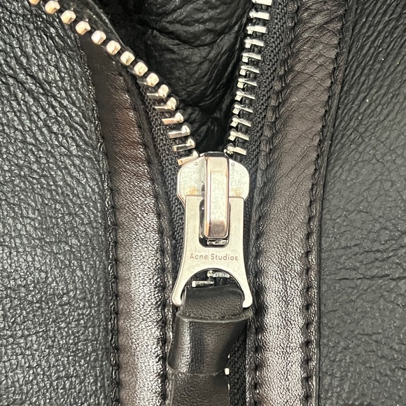 Acne Studios Shearling Coat w/ Orginal Tags - Picture 4 of 10